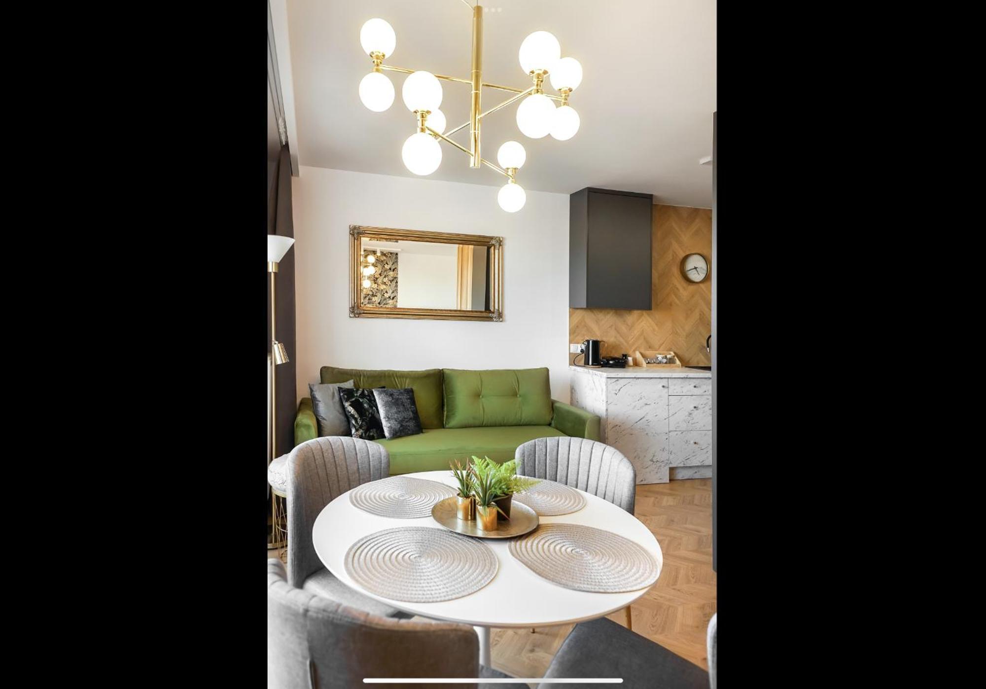 Ferienwohnung Apartament Grey 4Styles Z Miejscem Postojowym W Garazu Podziemnym Thorn Exterior foto